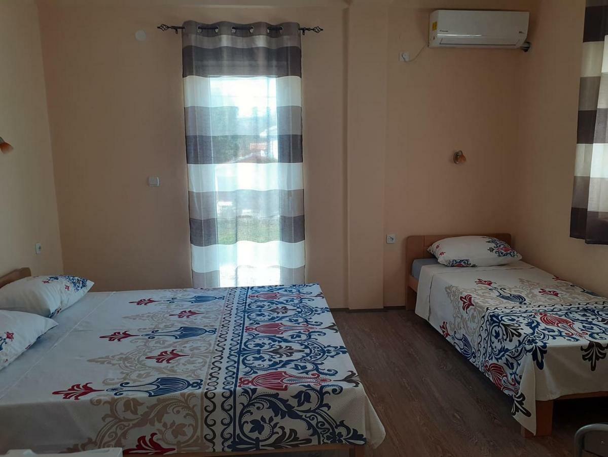 Sunshine Hotel Gyevgyelija Kültér fotó