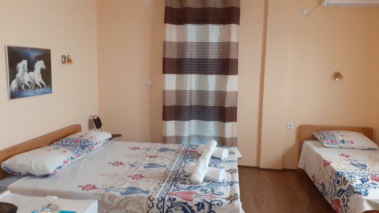 Sunshine Hotel Gyevgyelija Kültér fotó