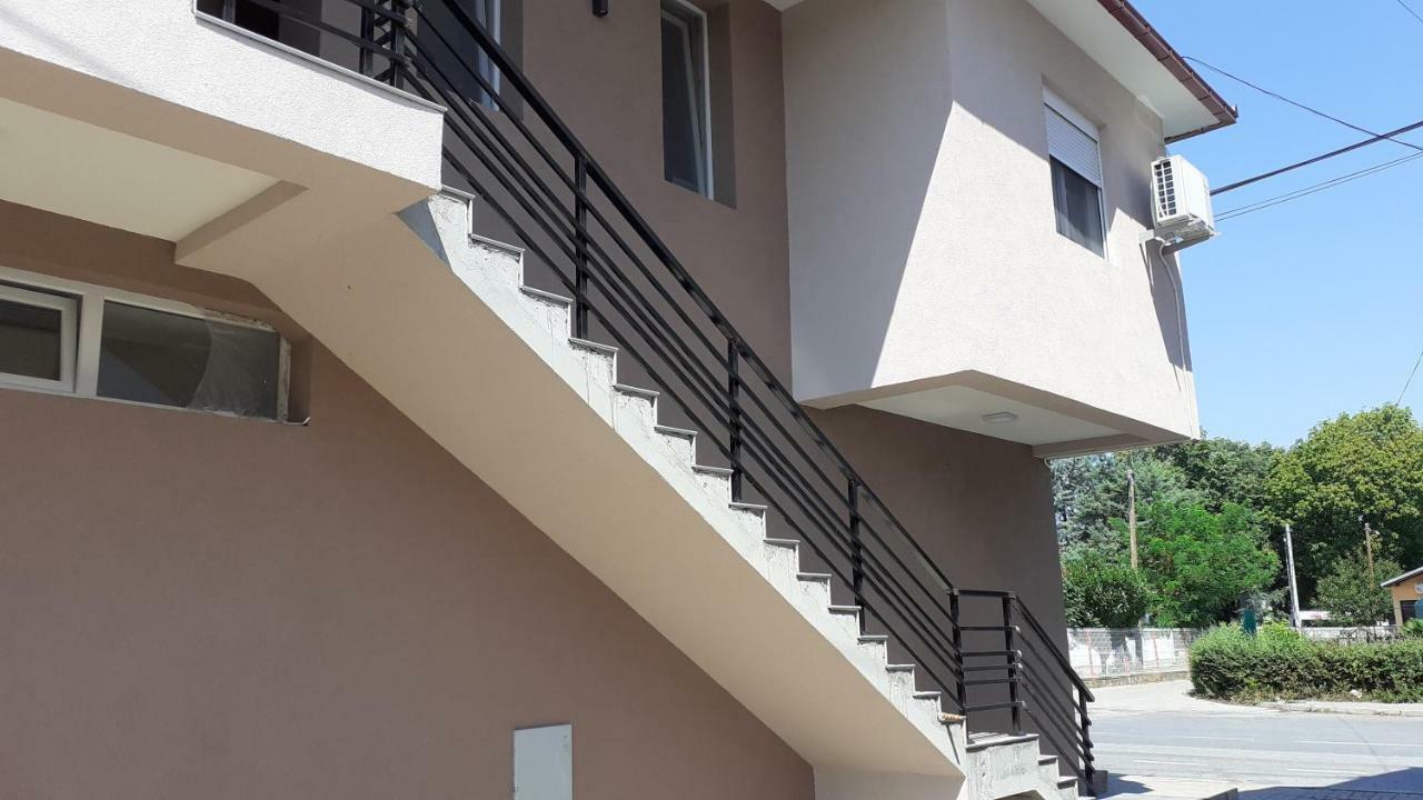 Sunshine Hotel Gyevgyelija Kültér fotó